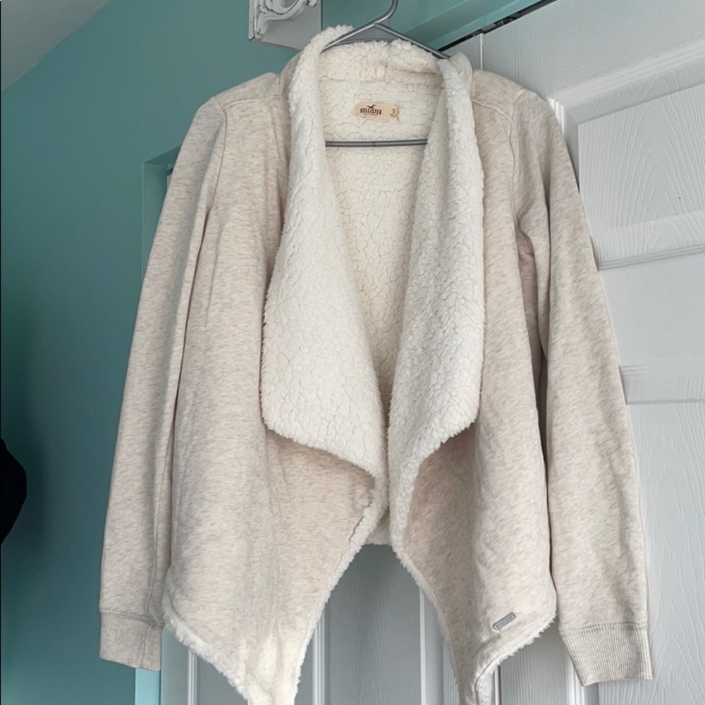 Hollister Cream Sherpa Jacket